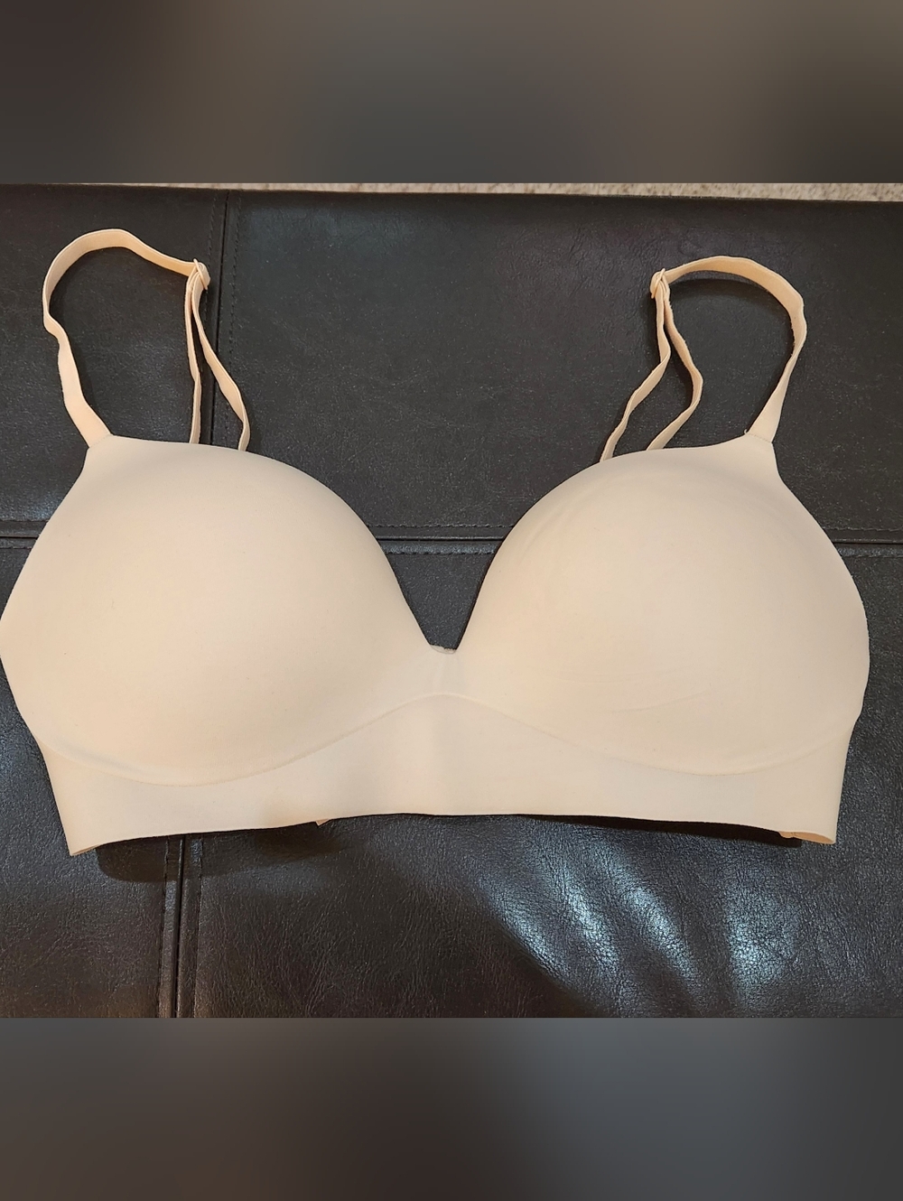 Victoria Secret wireless push up bra